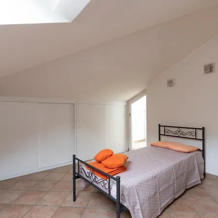 Fontana Vecchia By Interhome Holiday home Villa Viani